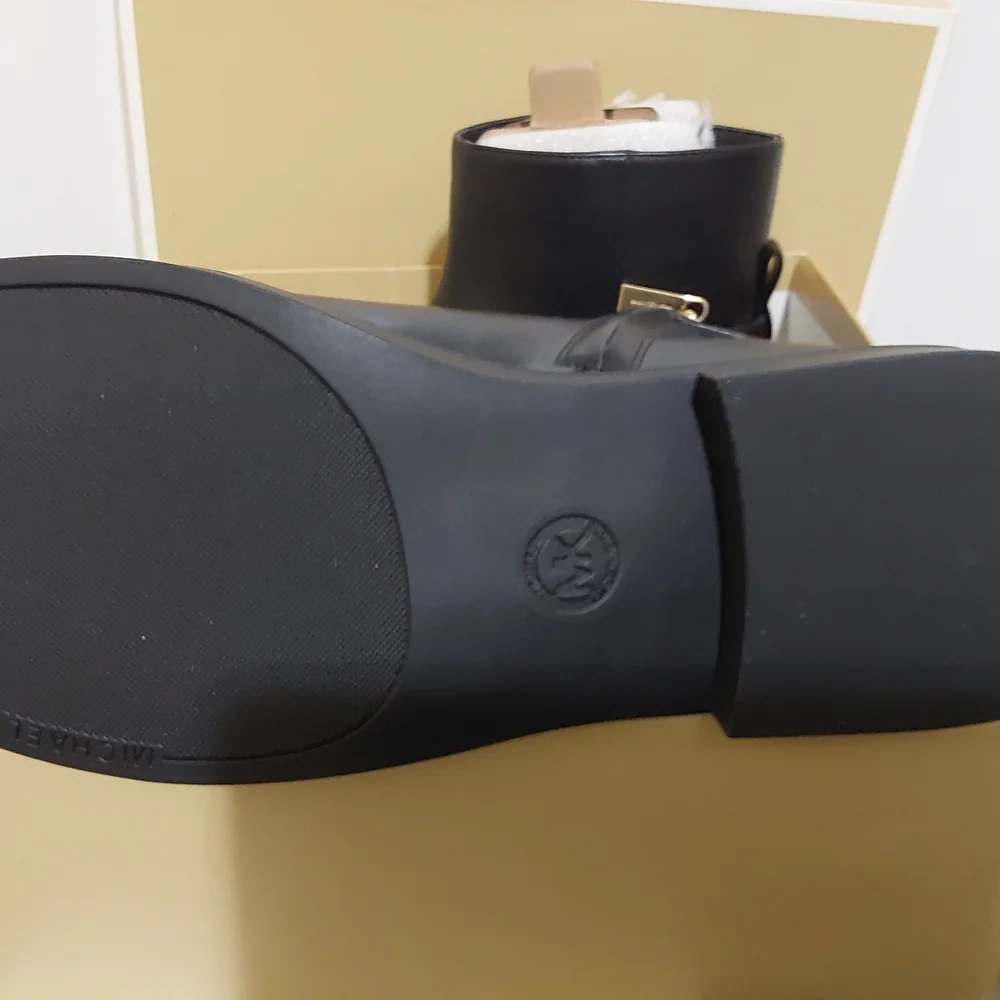 MICHAEL Michael Kors Black Leather Ankle Boots with Gold Zipper Pull - Picture 5 of 13